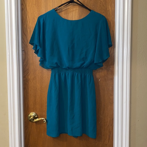 Women’s dress with liner and elastic waist - Picture 2 of 4